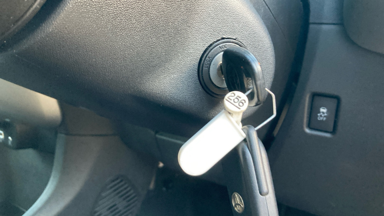 Toyota Aygo 1.0 VVT-i X-Play 5dr x-shift Petrol Hatchback